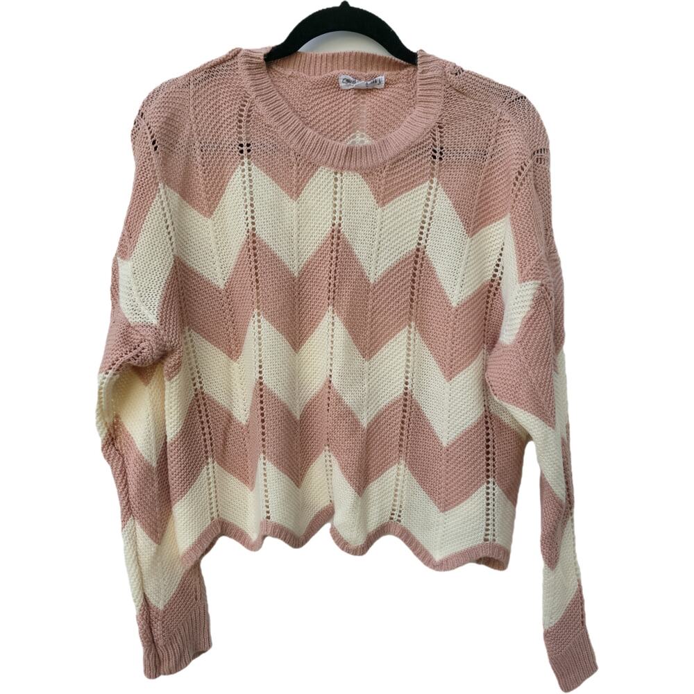 Sweet Envy Light Chevron Sweater Size Large Juniors Pink Cream